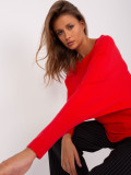 Červený oversize svetr s netopýřím střihem