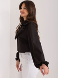 Elegantní černá blůza s dlouhým rukávem