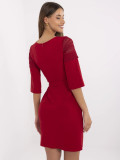 Elegantní bordó koktejlové šaty