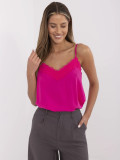 Růžový top s krajkou a nastavitelnými ramínky