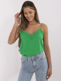 Zelený top s krajkou a nastavitelnými ramínky