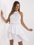 Bílé minišaty s volánem a vázáním