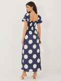 Maxi šaty s puntíky a odhalenými rameny