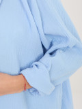 Světle modrá bavlněná košile s límečkem