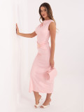 Elegantní růžové midi šaty bez rukávů