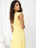 Žluté rozšířené midi šaty s páskem