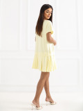 Žluté rozšířené mini šaty s krátkým rukávem