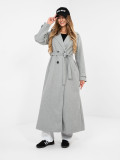 Elegantní šedý přechodový kabát s páskem