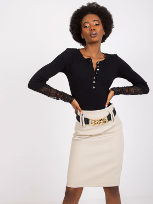 Elegantní černá halenka s dlouhým rukávem