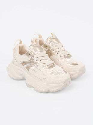 Světle béžové sneakersy na hrubé podrážce