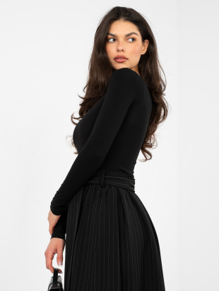 Černá bavlněná halenka s dlouhým rukávem a podšívkou