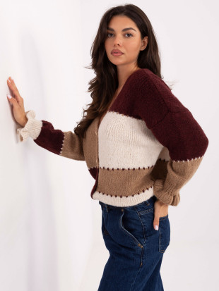 Bordó pruhovaný svetr s volánem a výstřihem do V