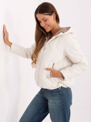 Elegantní přechodná bunda v ecru