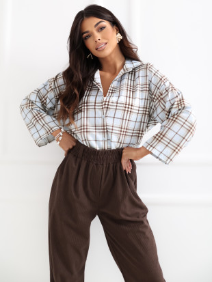 Světle modrá kostkovaná košile