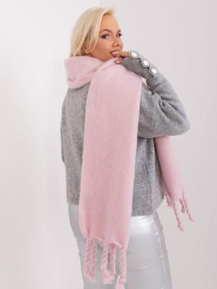 Elegantní světle růžová šála